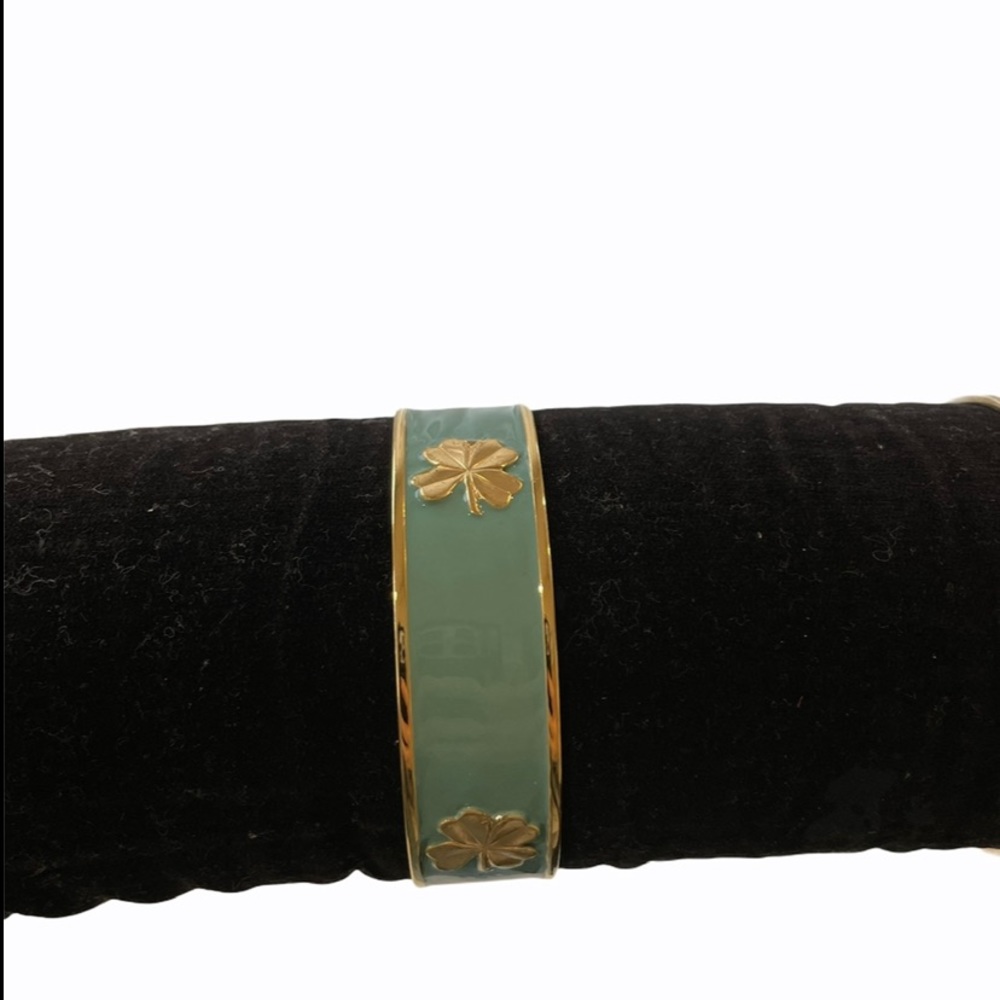 Medium thick Wimberly bracelet
